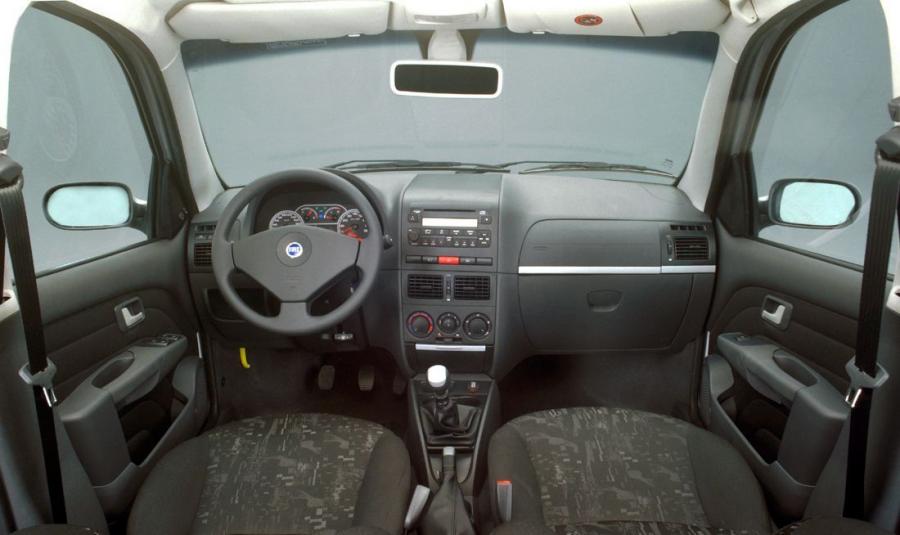  Fiat Palio 2004 года  (фото 3 из 9)